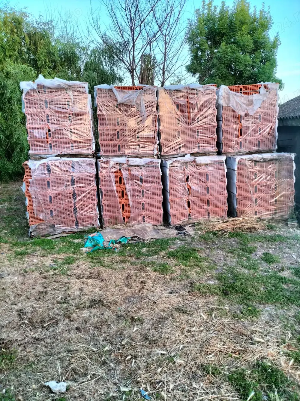 Vând cărămidă arsa pt construcții 