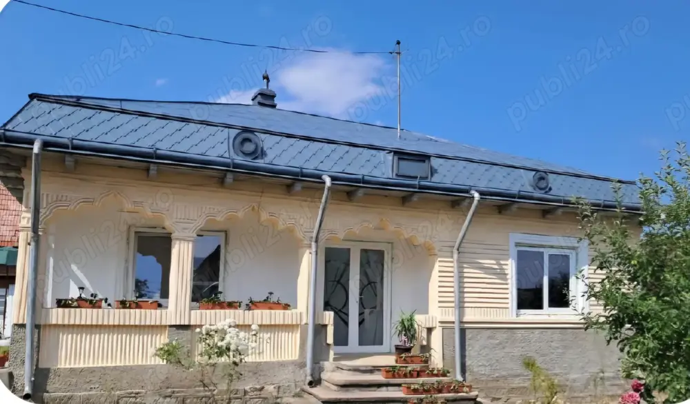 Vând casă sau schimb cu apartament Vând casă sau schimb cu apartament