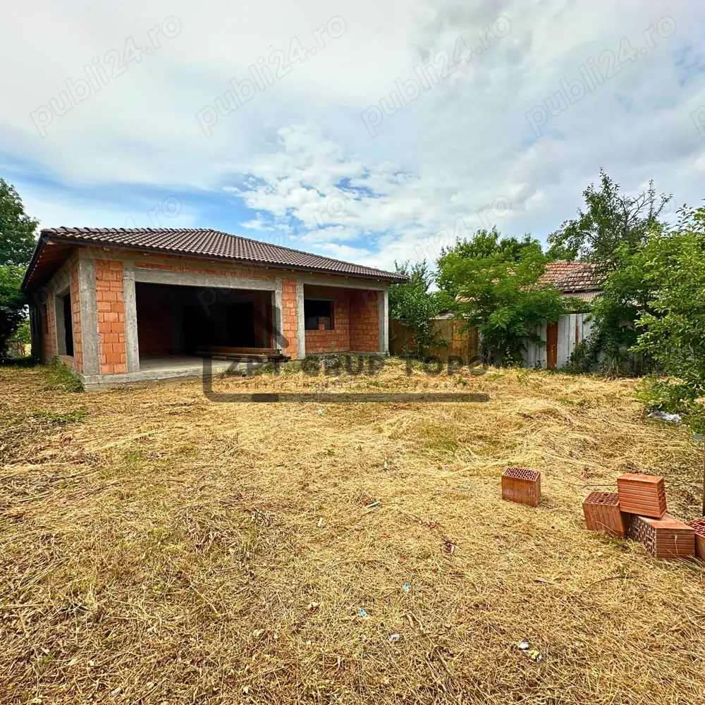 Casa de vanzare in Ciumeghiu.