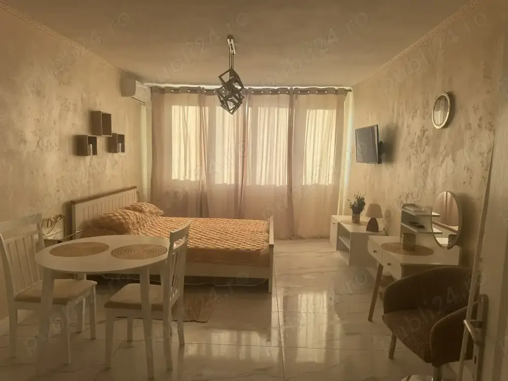 Închiriez garsonieră în Craiova în regim hotelier lux