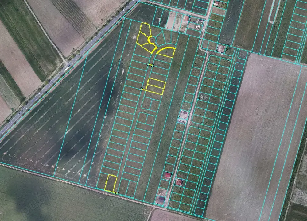 Loc de casa in Gepiu Colonie