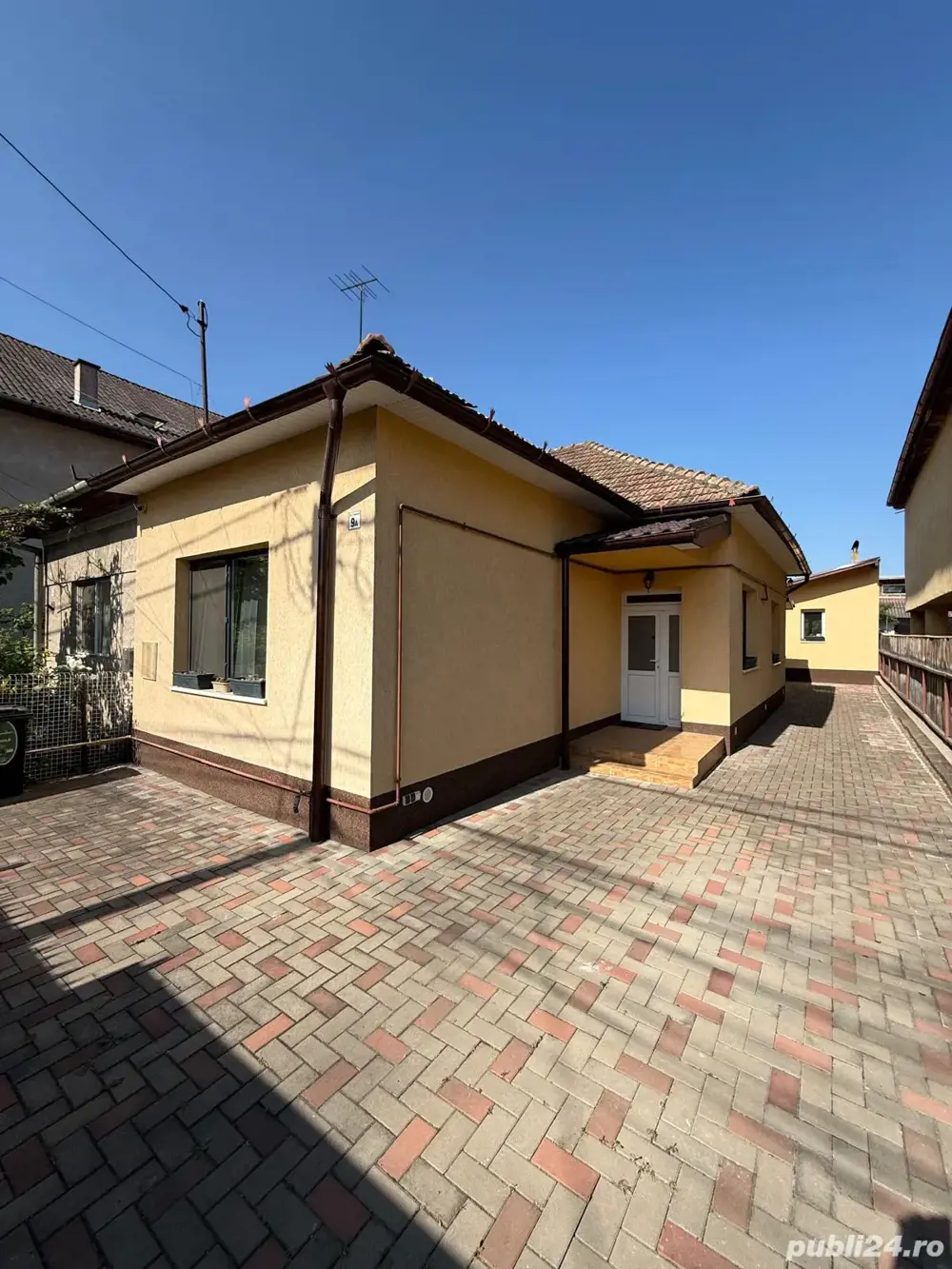 Vând casă cu teren 500 mp.str.Timişului,Cluj napoca