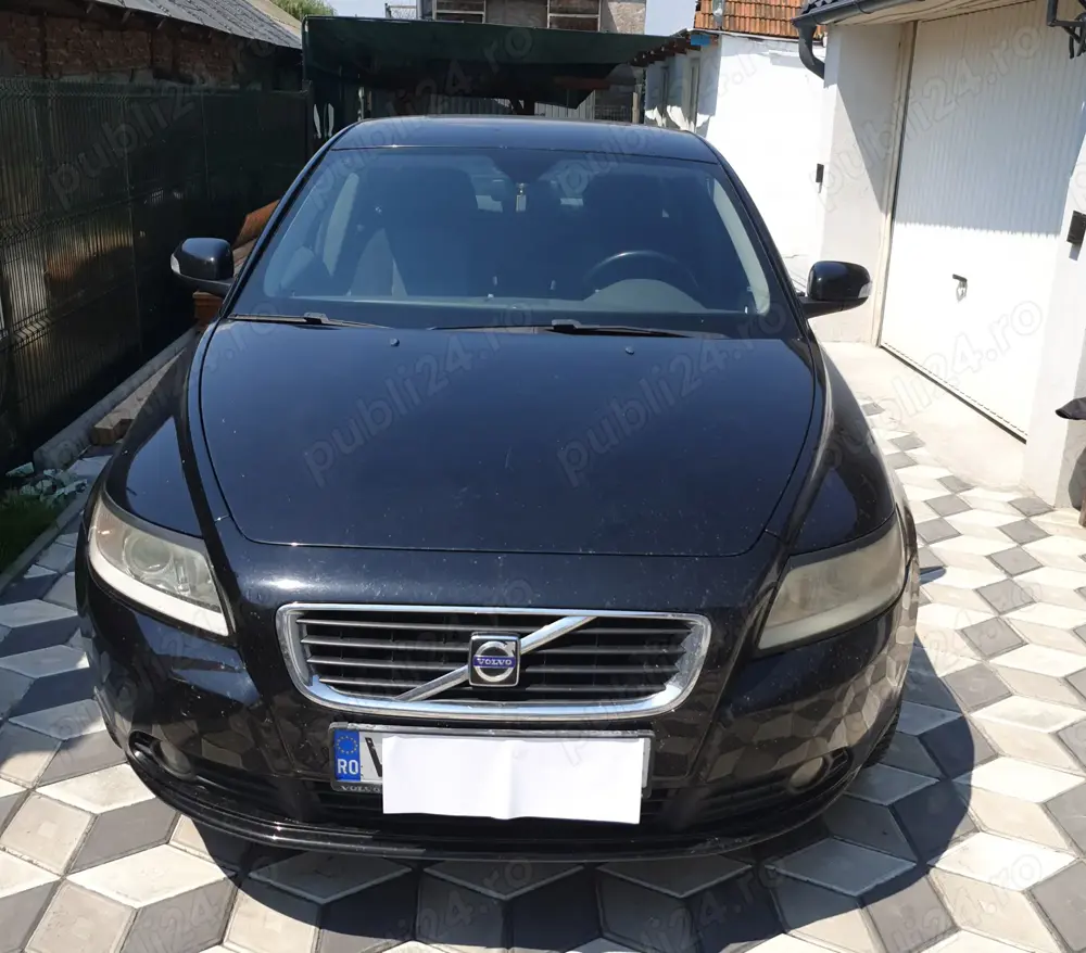 Vand autoturism Volvo S40, in stare foarte buna de functionar (probe la mecanic)