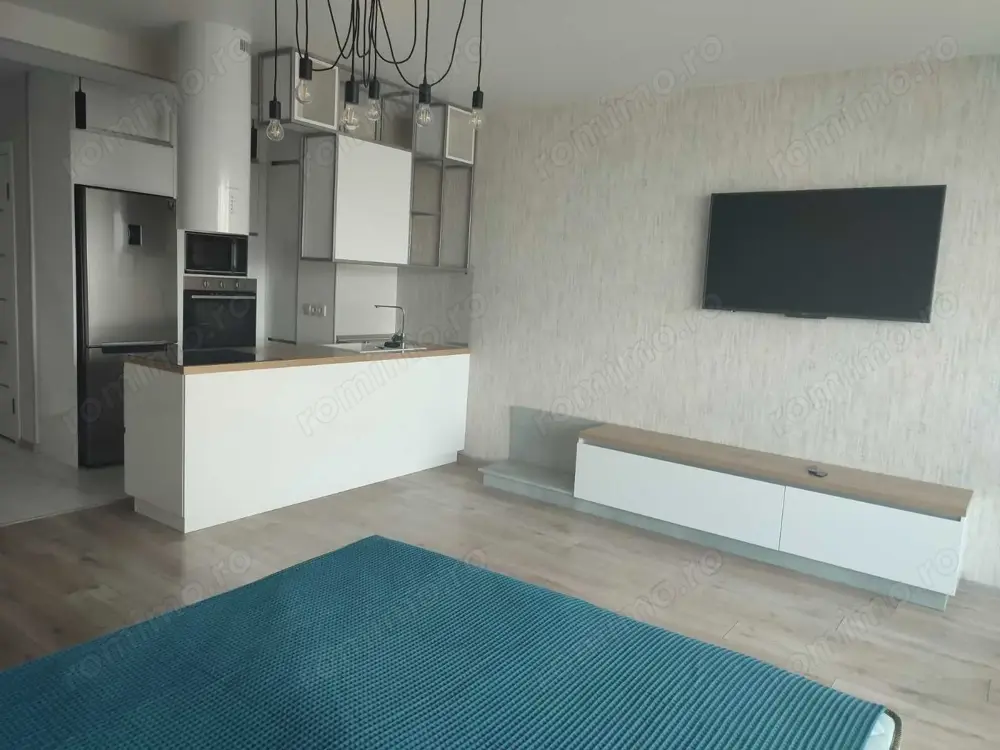 Garsoniera in zona Izvor