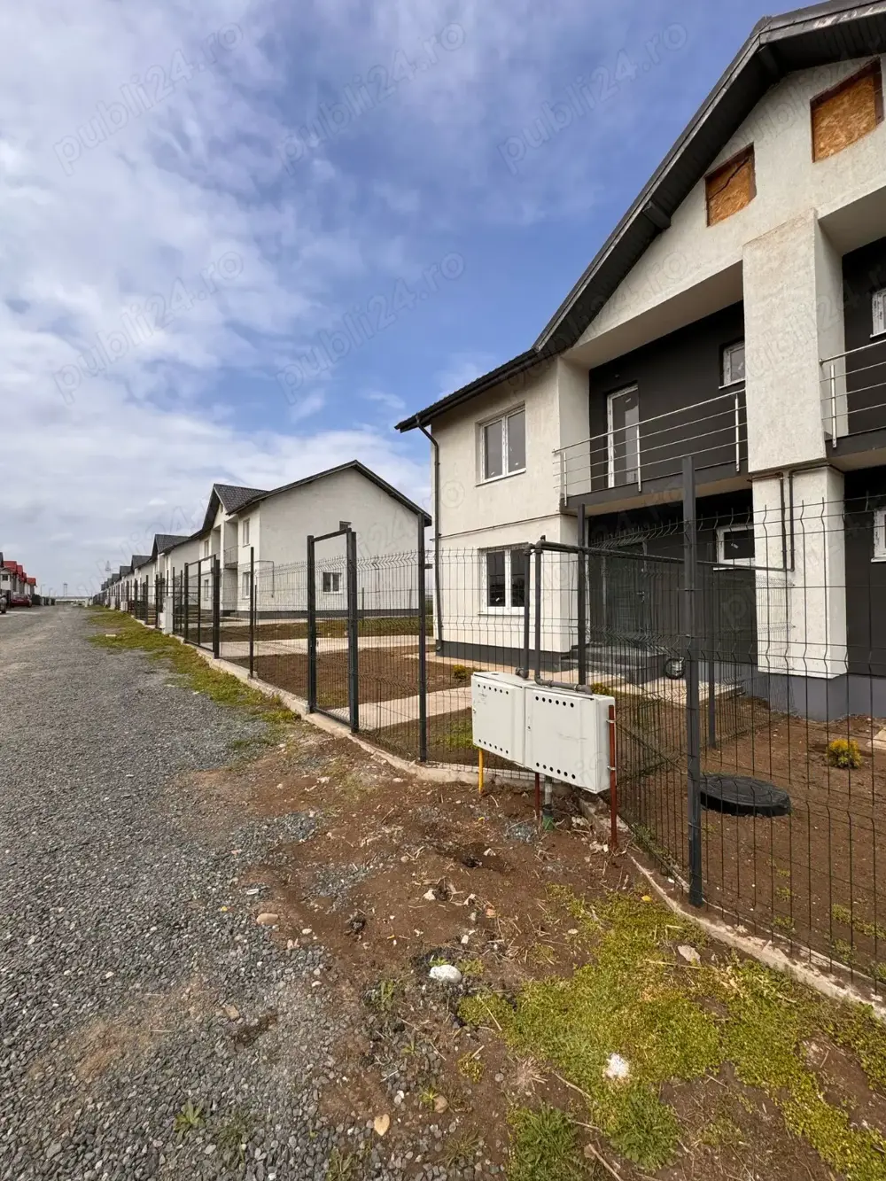 Autostrada A0 Sos Oltenitei - Vila Gata de mutat - P+1+pod = 135mp