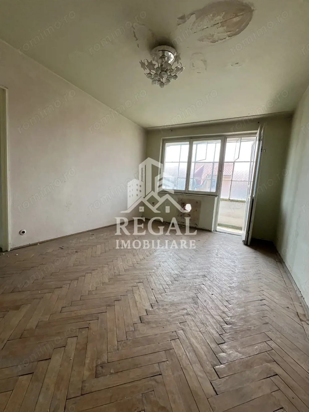 Apartament cu 2 camere, Micro 4 – Etaj 4/4