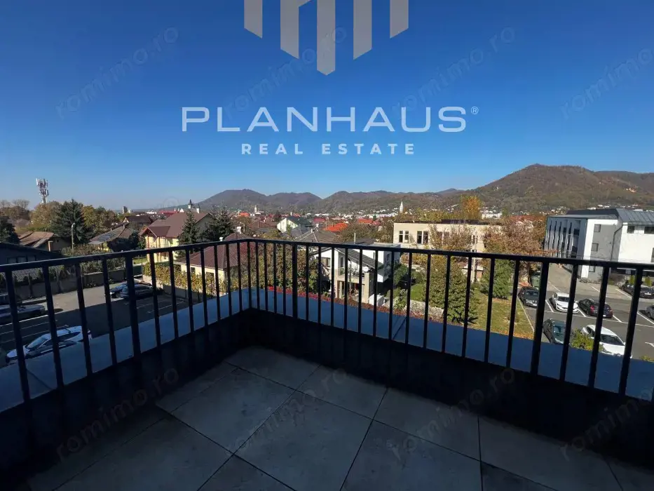 Apartament 3 camere ,Penthouse ,Centrul vechi Baia Mare