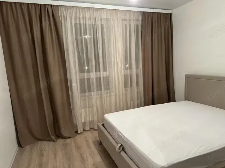 Apartament cu 2 camere de inchiriat zona Complex str Daliei