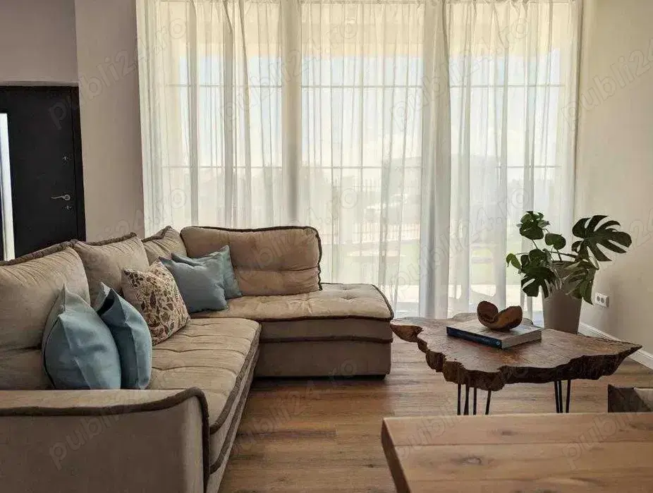 Vila de inchiriat P+1E+M in Mamaia-Sat