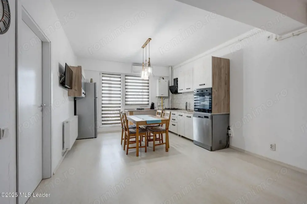 Apartament unic cu etaj, baie matrimoniala si balcon generos - 0% comision