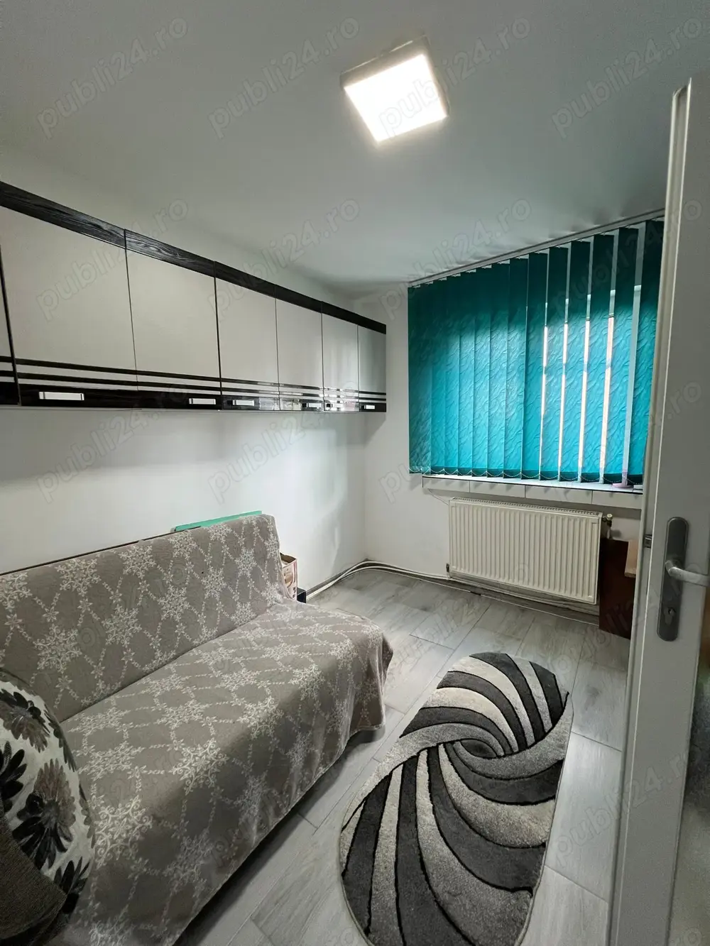 Vânzare  2 garsoniere  (mini apartament)