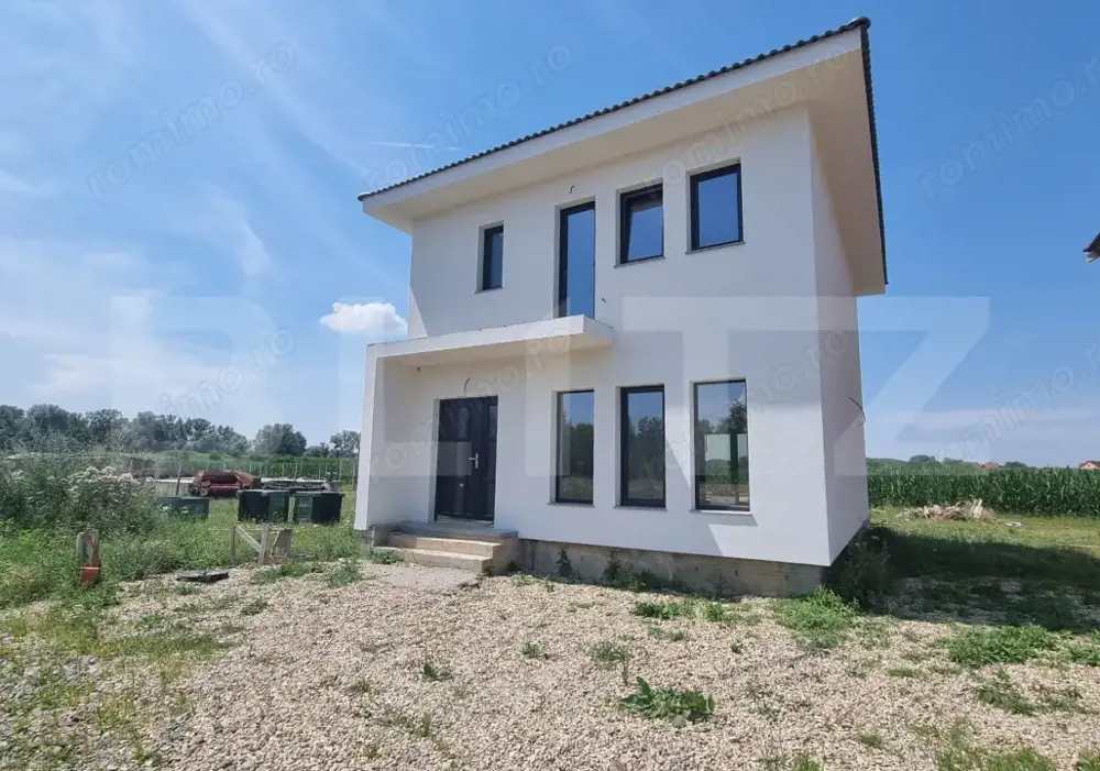 Casa noua, semifinisata , 93 mp, zona Martinesti Casa noua, semifinisata , 93 mp, zona Martinesti