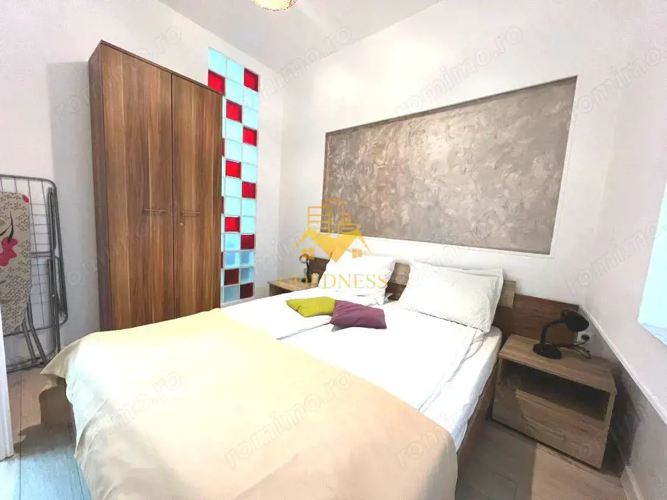 2 camere, Centru, Mihai Viteazu, Facultatea de Litere, Horea