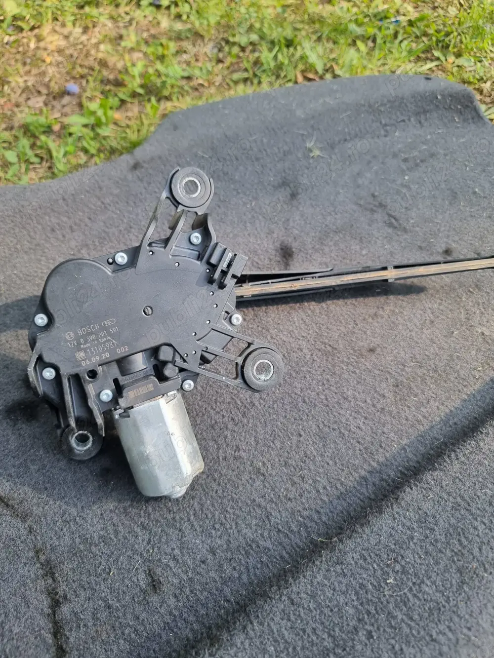 Motoras stergator luneta opel astra h in stare foarte buna