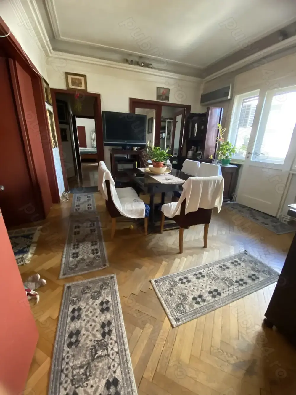 Romana, Vila, apart 6 cam 152 mp