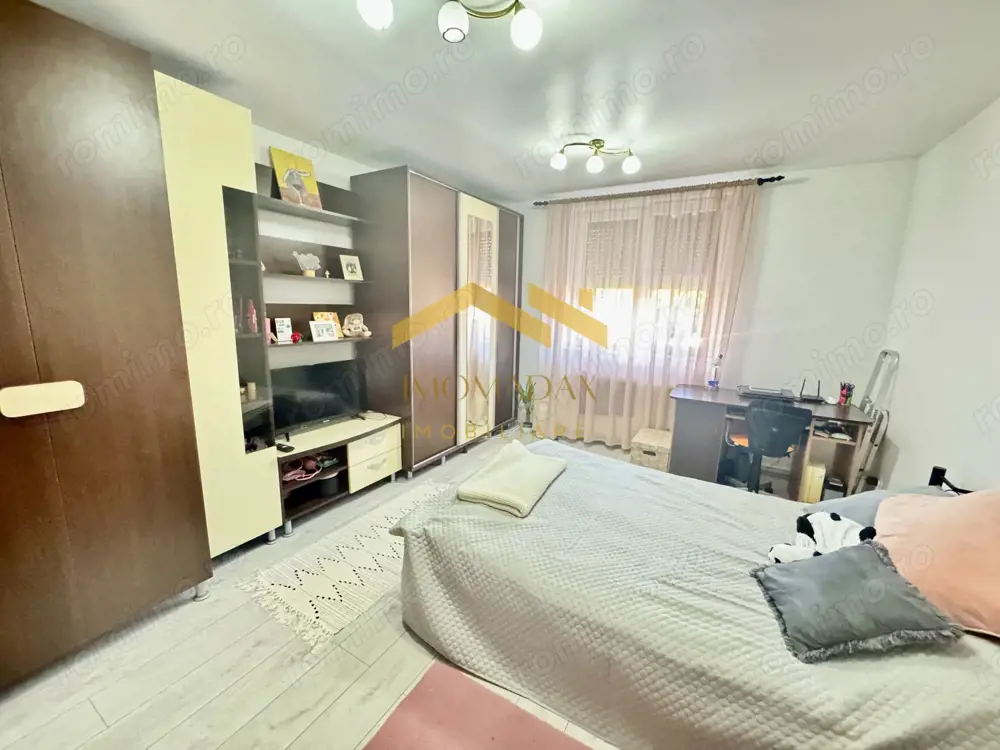 Lunei-Apartament 1 Camera-Centrala Proprie