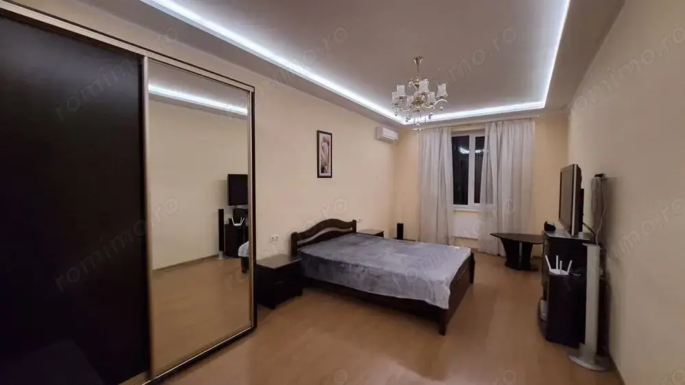 Garsoniera in zona Piata Universitatii