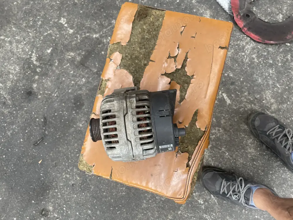 Alternator mercedes S 320 an 2002