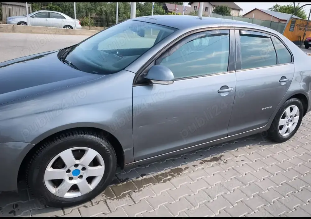 Vând vw Jetta 2009