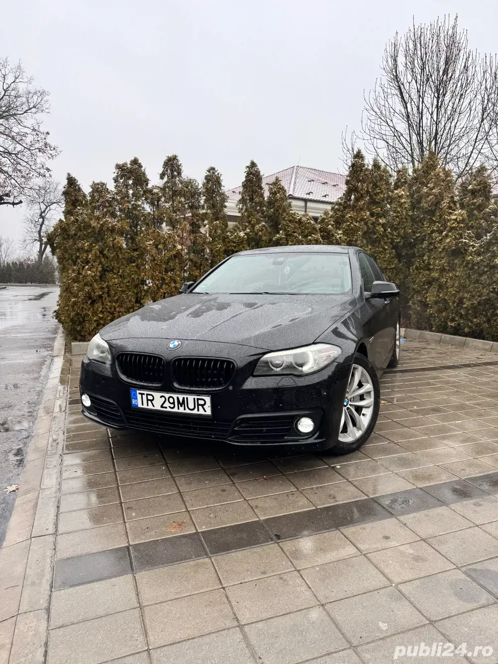 vând BMW seria 5 f10 2.0d xdrive 218cp