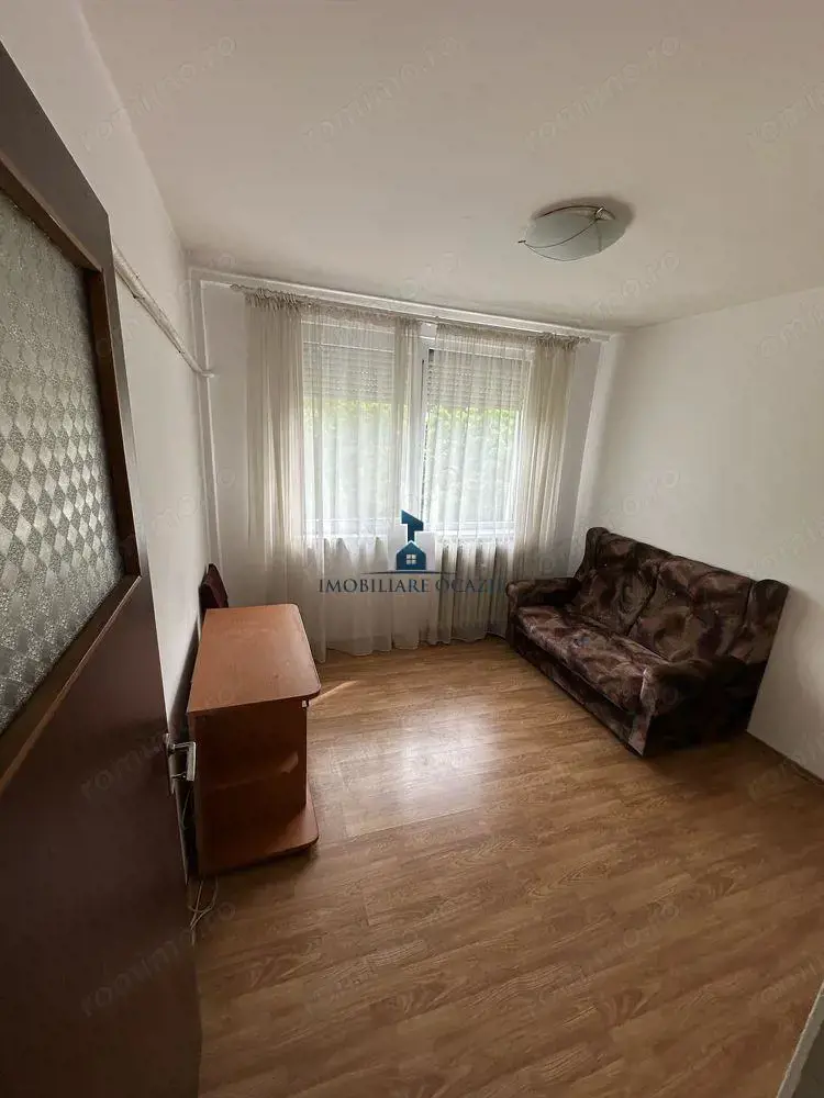 Apartament 3 camere Decomandat Sos. Giurgiului-Tatulesti
