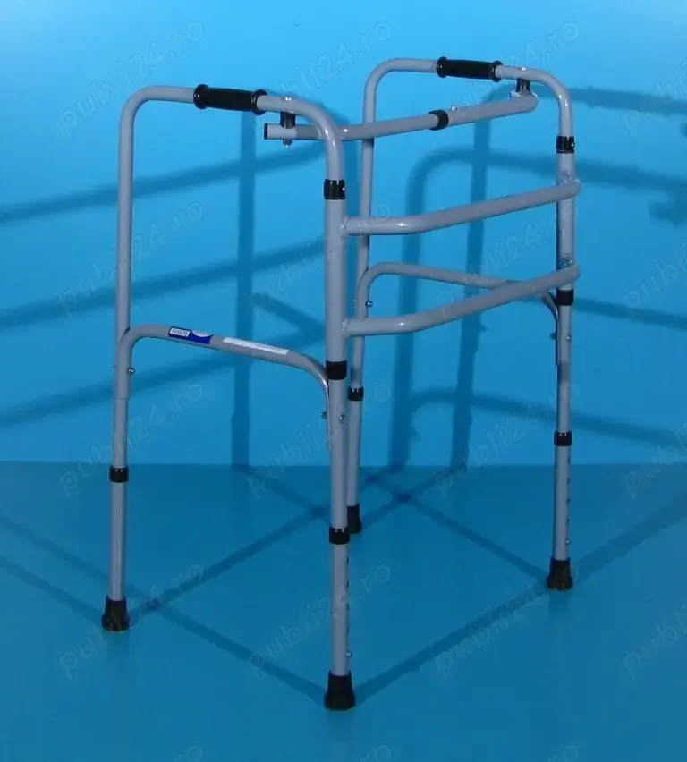 Cadru pasitor pentru mers 