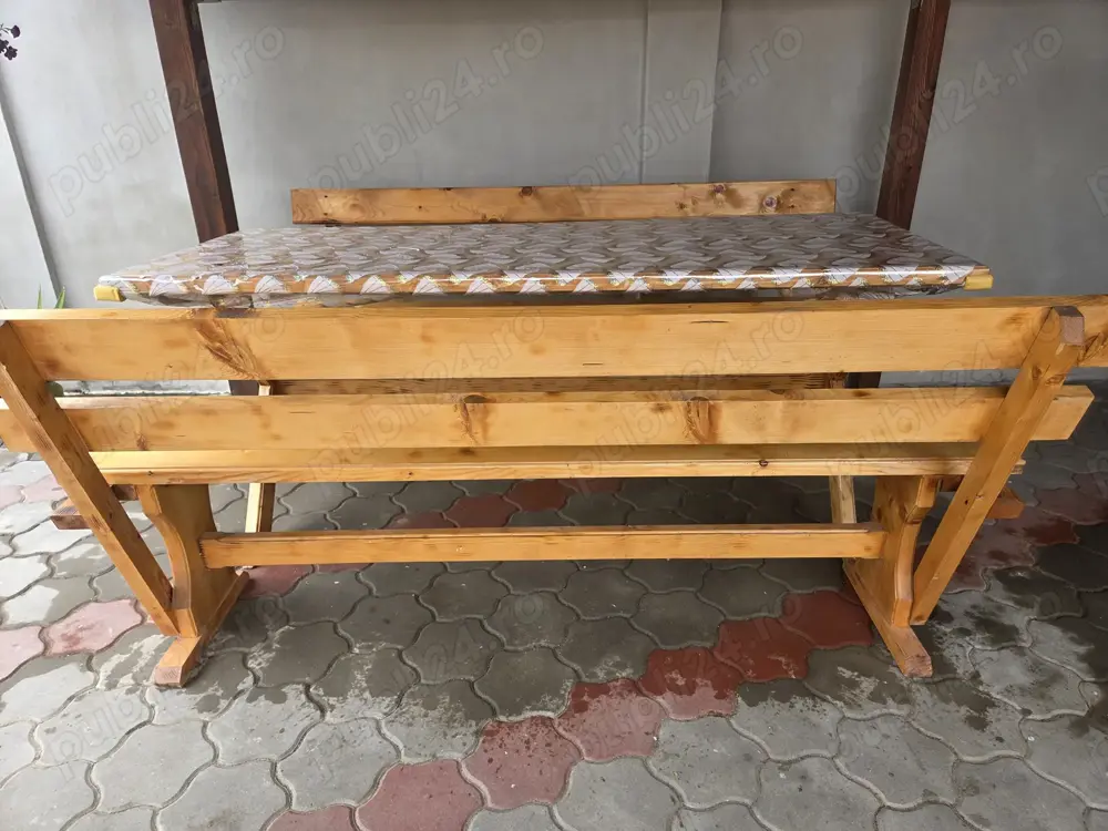 Mese si bănci pentru terasă 