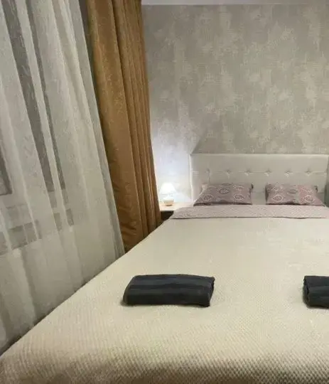 De inchiriat apartament cu o camera in zona Buziasului