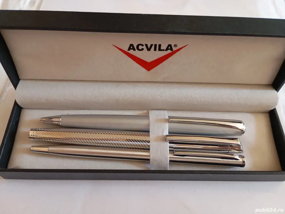 etui de lux jinhado cu 3pixuri de lux 