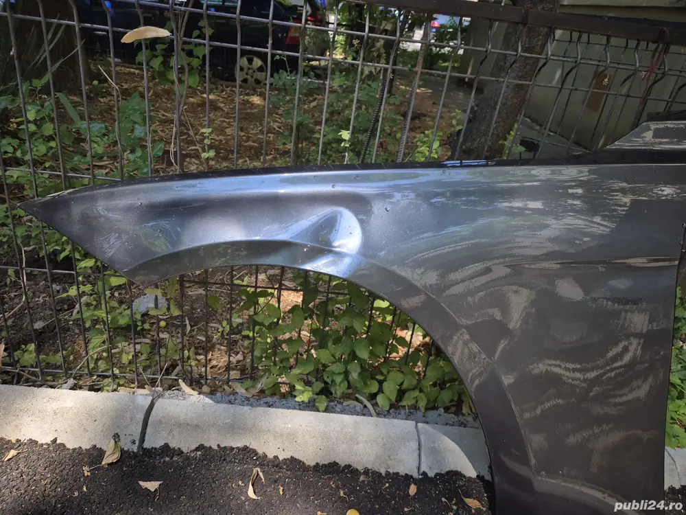 Aripa stanga fata bmw f30 originala 