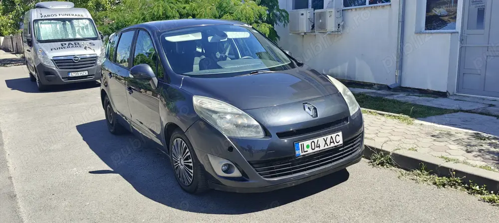Renault Megane Grand Scenic 