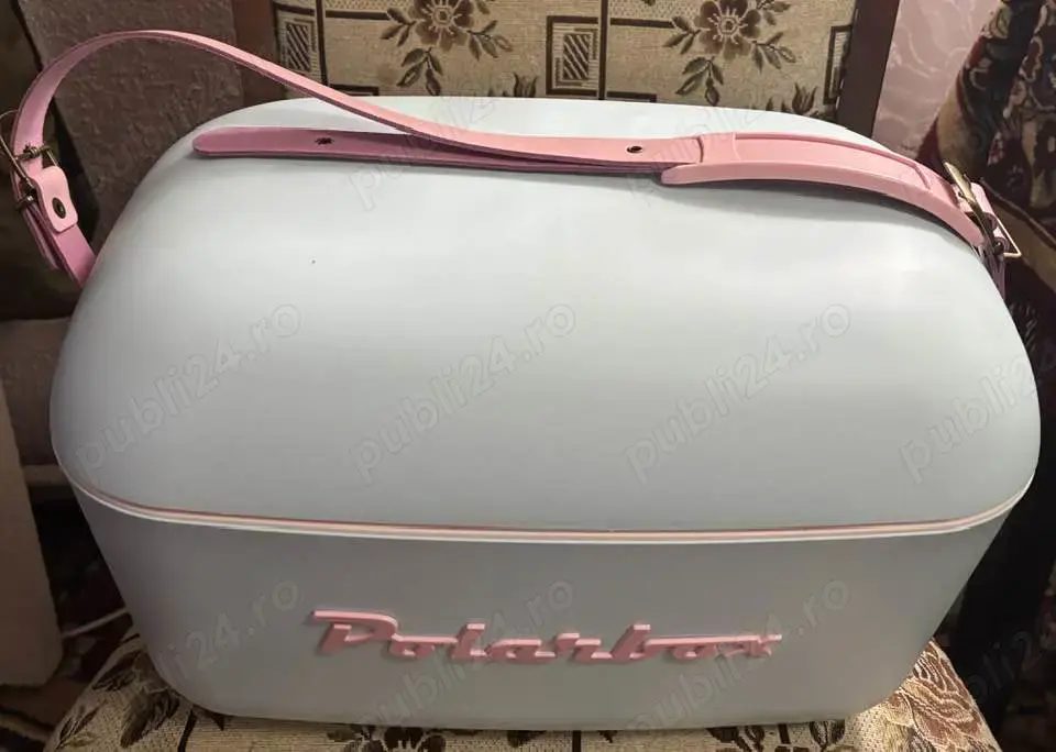Cooler Retro Polarbox Nou, 12L (13QT)- Perfect pentru Picnic Plaja Camping!
