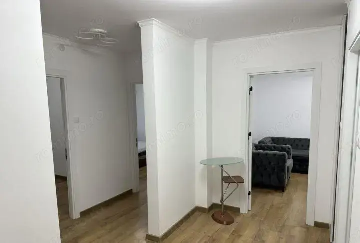 Apartament 4 camere zona Titan