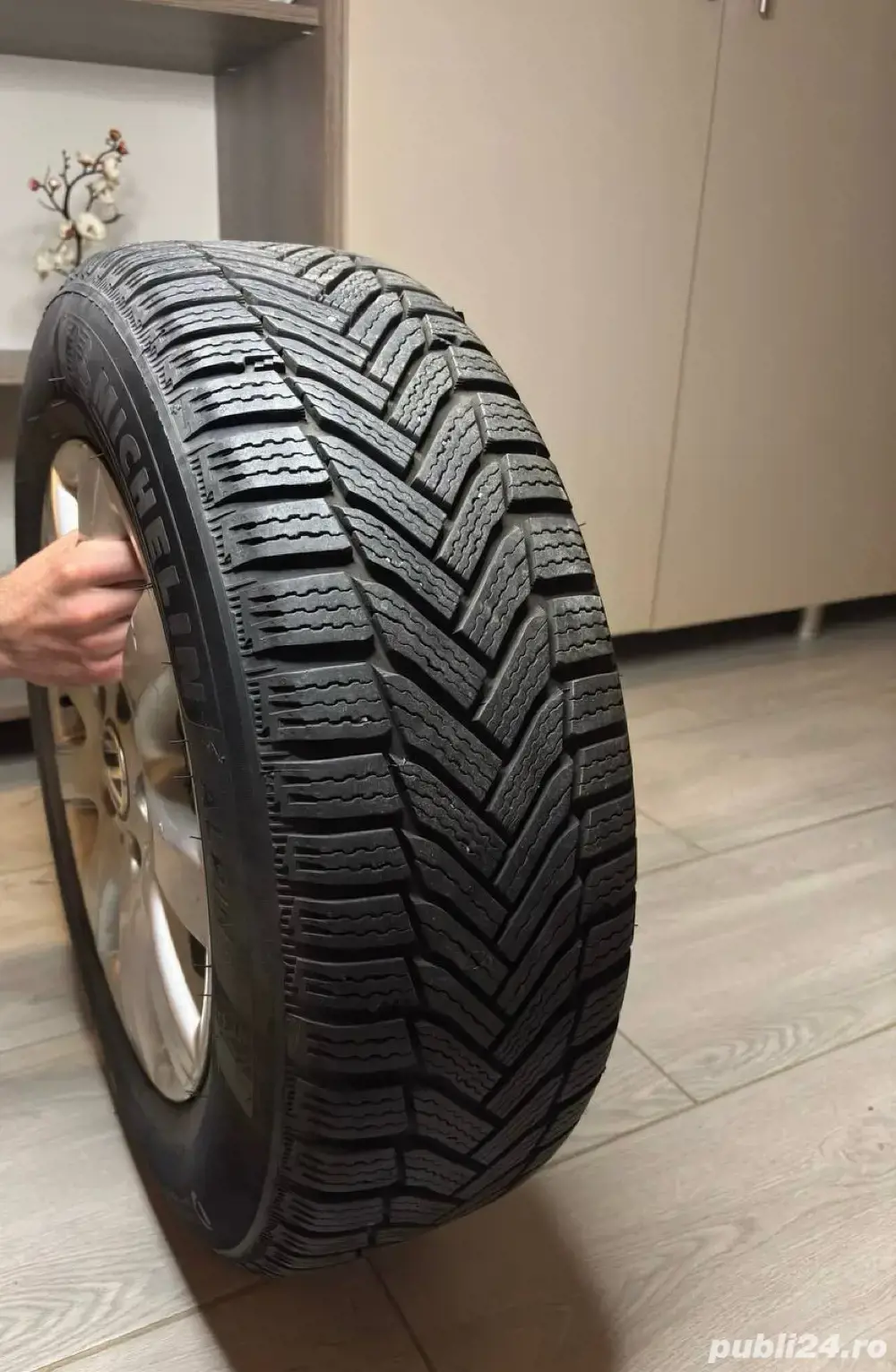 Jante + Anvelope de iarna Michelin