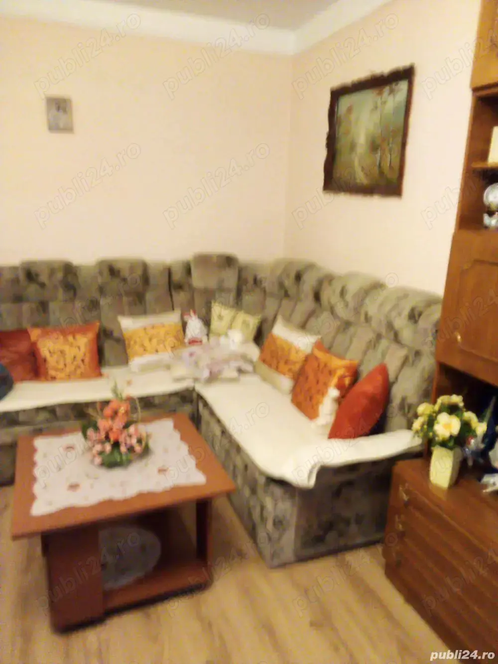 Ap. 2 camere, 62 mp, decomandat, et. 10, Capelă, Bd Unirii, Centrală, Mobilat, Utilat