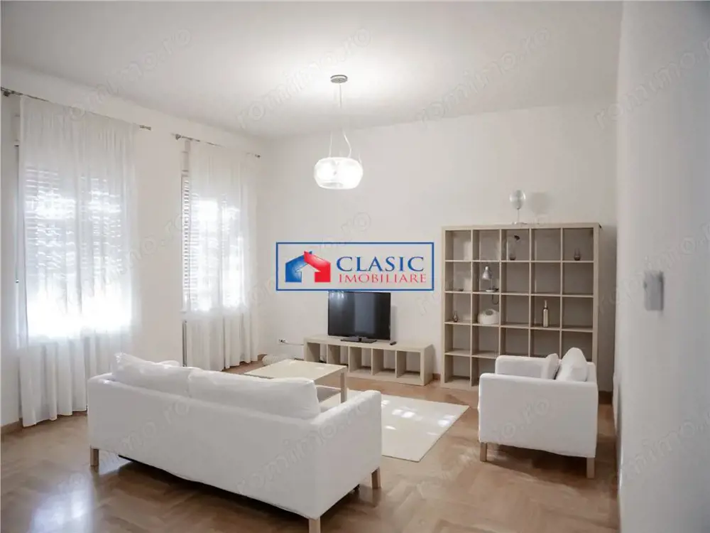 Inchiriere apartament ultrafinisat 2 camere, Centru, Strada Avram Iancu