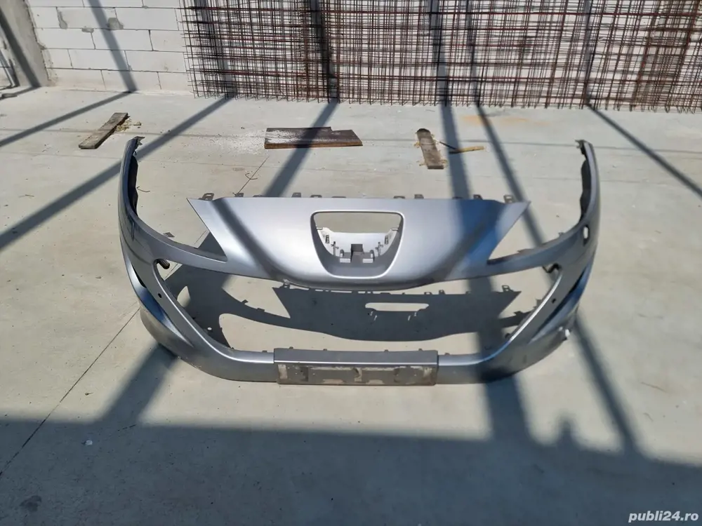 Bara fata Peugeot RCZ