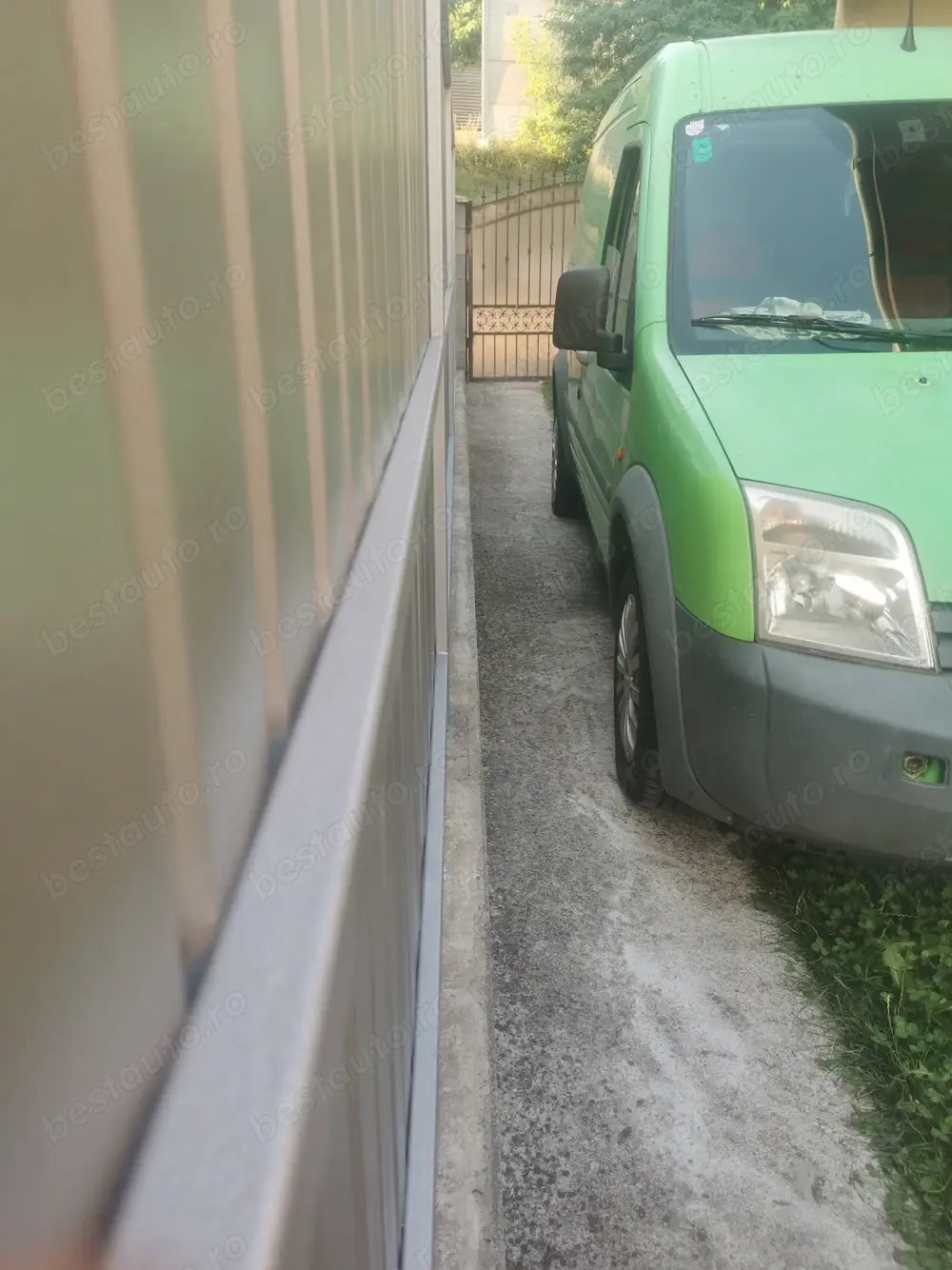 Ford transit connect T230