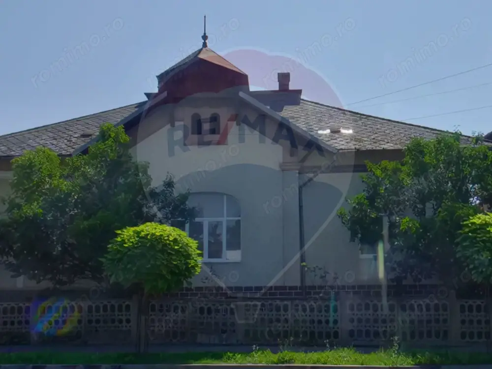 Casă / Vilă cu 3 camere de vânzare în zona Ultracentral