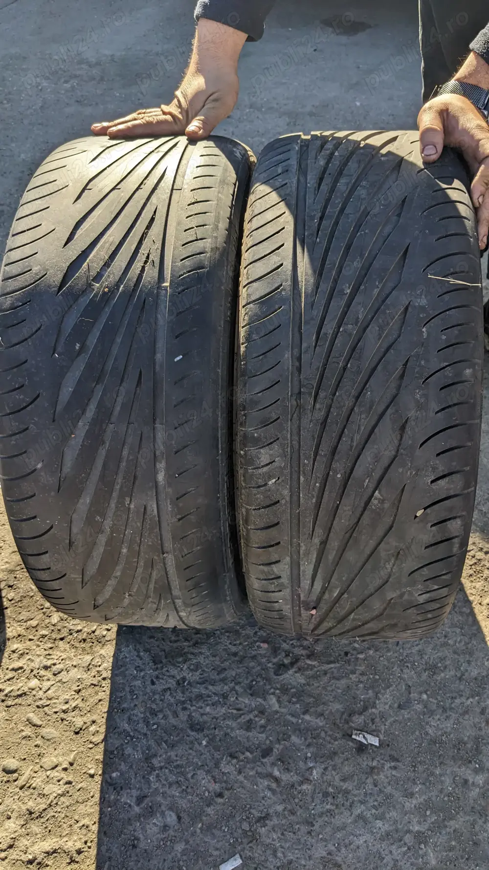 2 anvelope vara 225/40/18 Vredestein