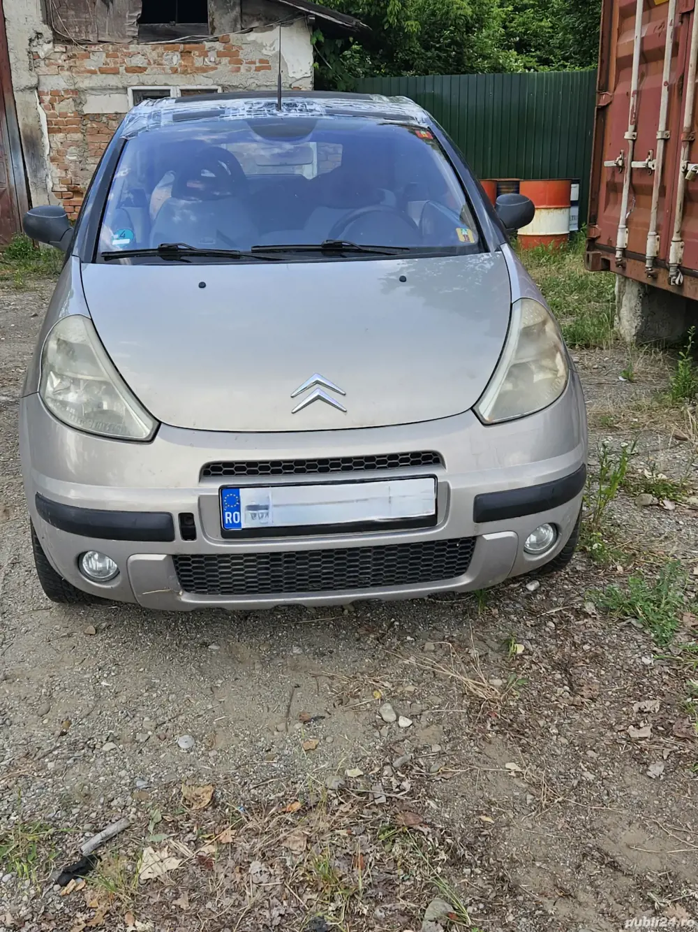 Dezmembrez Citroen C3 Pluriel Dezmembrez Citroen C3 Pluriel