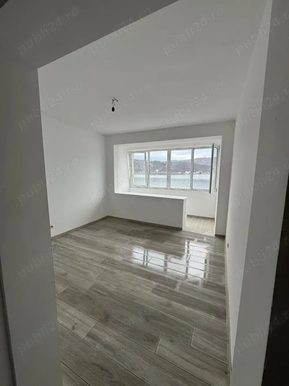 Vand apartament Orsova