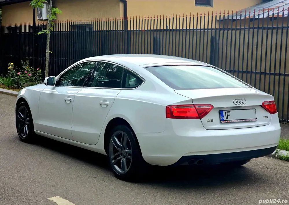 Audi A5 2013 Automata 2.0tdi 215.000km Audi A5 2013 Automata 2.0tdi 215.000km