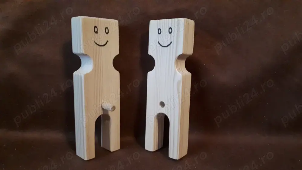 Statuete lemn stilizate, pereche - handmade, prelucrare excelenta