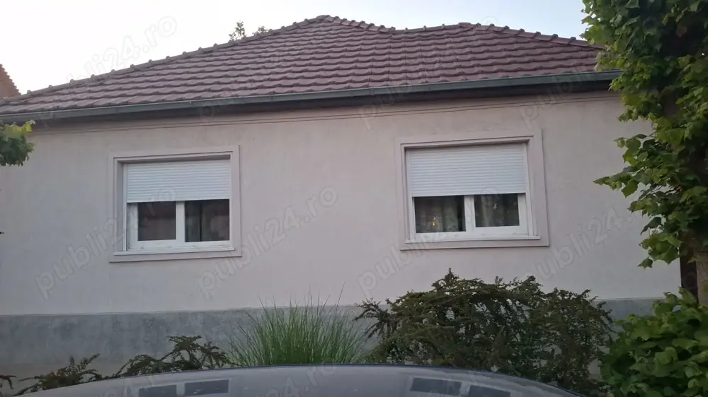 Vand proprietate cu posibilitati diverse in Curtici