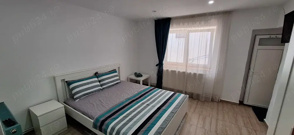 Inchiriez camere în Costinesti