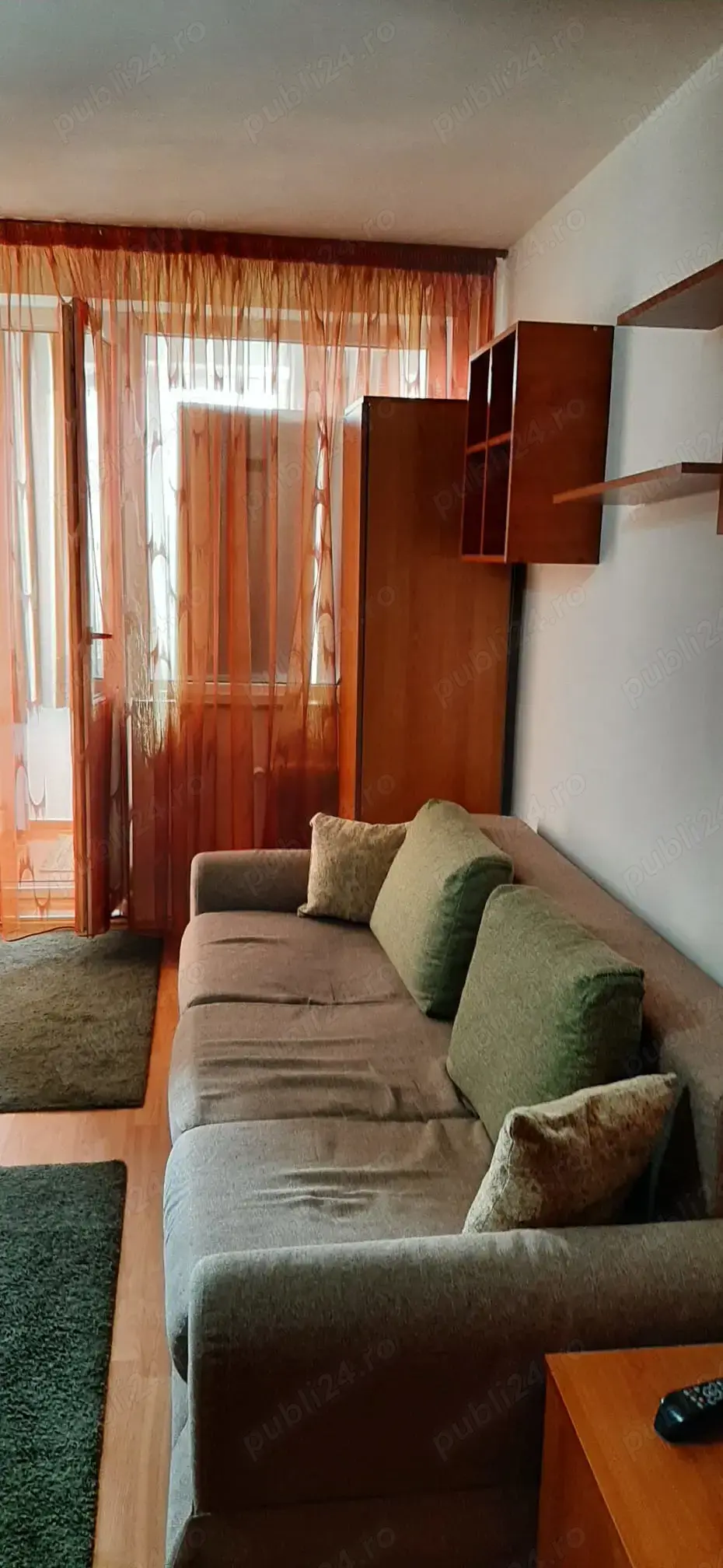 Proprietar inchiriez garsoniera in Sectorul 4- zona Aparatorii Patriei