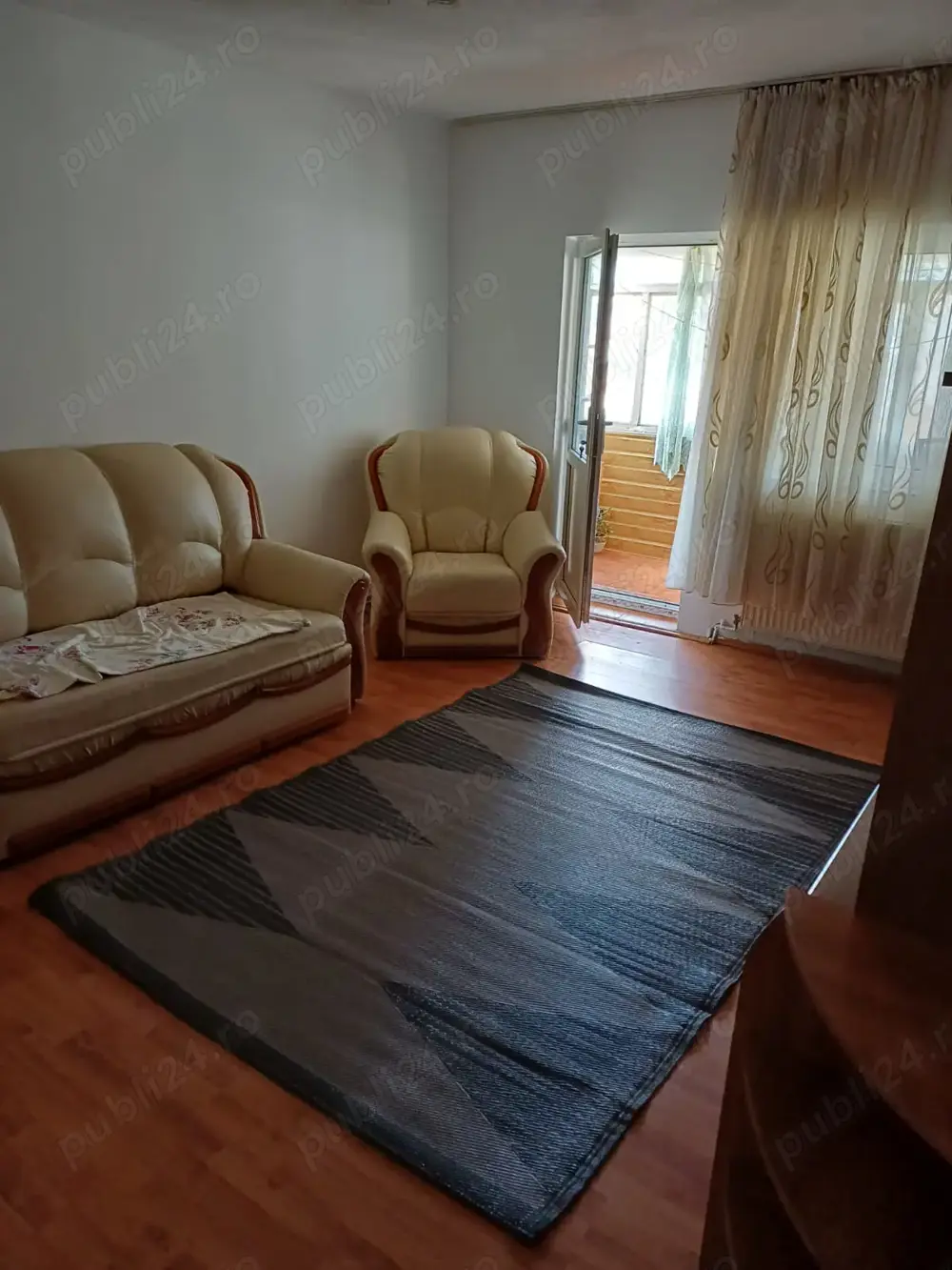 Regim hotelier ,Târgu Jiu  3 camere