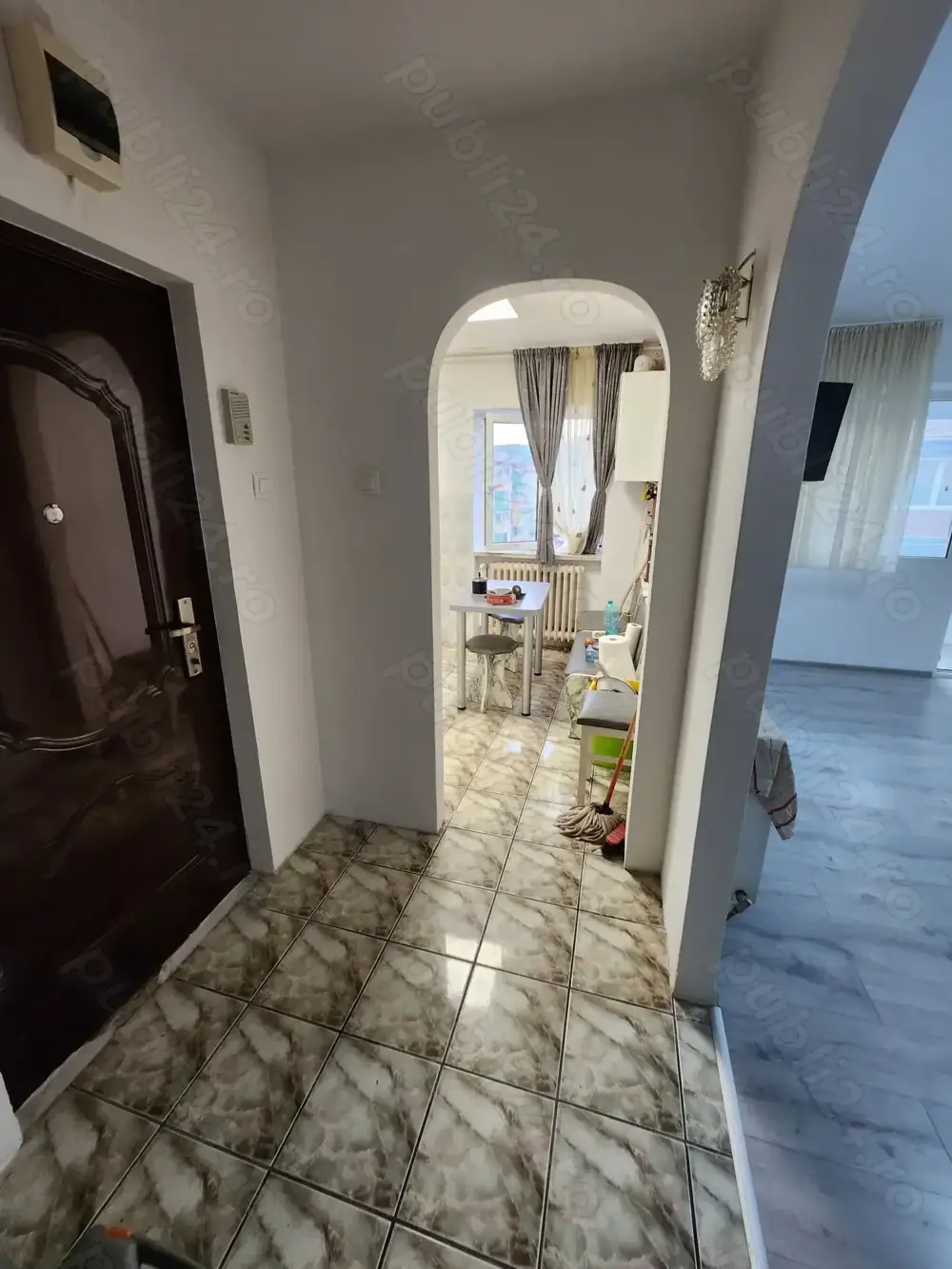 Apartament 2 camere 45m2 Bulevard Alba iulia, bocul mutat pe sine