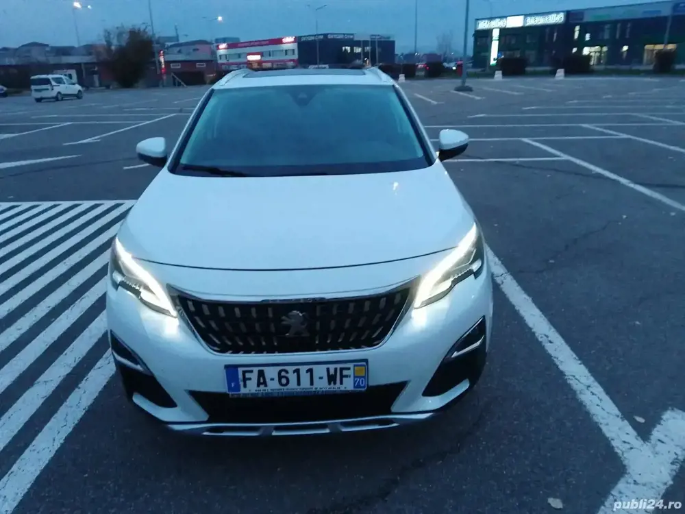 Peugeot 3008 suv. 2017diesel impecabil.